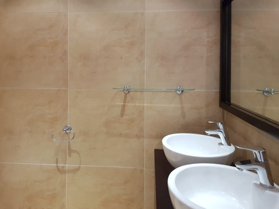 2 Bedroom Property for Sale in Townsend Estate Western Cape